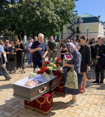 В Киеве попрощались с украинским религиоведом Игорем Козловским