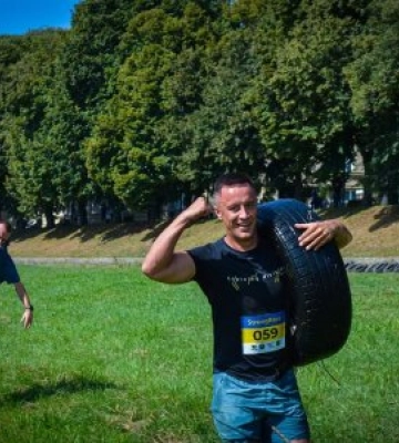 Рятувальники Закарпаття взяли участь у забігу сили StrongRace