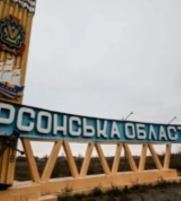 Утром оккупанты обстреляли Херсон, за сутки враг 54 раза обстрелял Херсонщину