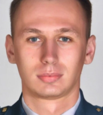 Громада на Волині навколішки зустріла загиблого на війні Героя