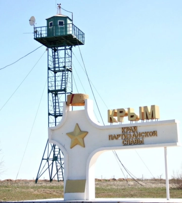 У Криму невідомі ліквідували 14 російських окупантів прямо у казармі