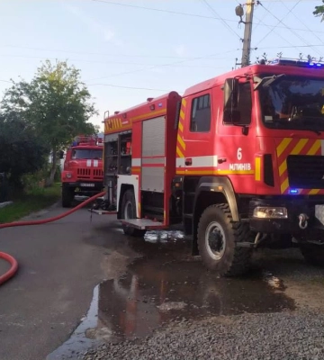У пожежі в Млинові дитина обпекла руки та ноги