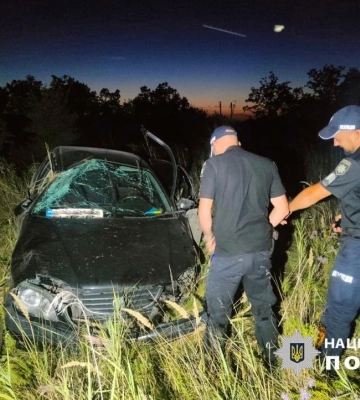 Смертельна ДТП: на Одещині Toyota злетіла з дороги