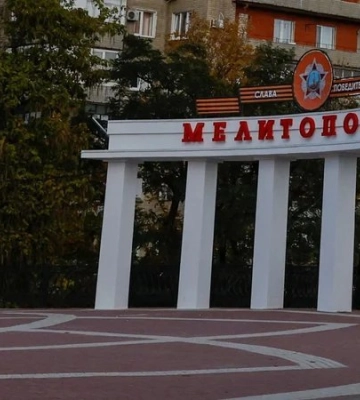 В Запорожской области врагу обустроил вышки для прослушивания телефонов: где они установлены