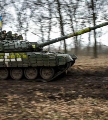 Внутри был водитель и взрывчатка: ВСУ использовали танк-камикадзе в Запорожской области