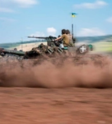 На Херсонщині та Запоріжжі російська армія створила потужну систему оборонних рубежів