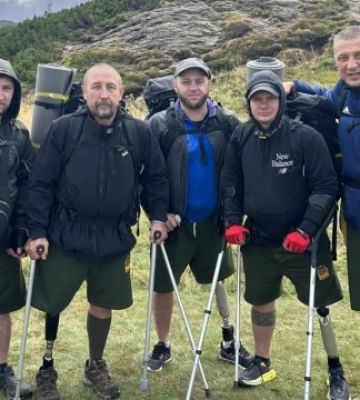 Ветерани на протезах під час походу Карпатами зібрали ₴6 мільйонів для побратимів