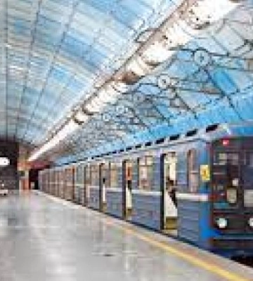 Як у Дніпрі станція метро «Заводська» працює в якості укриття