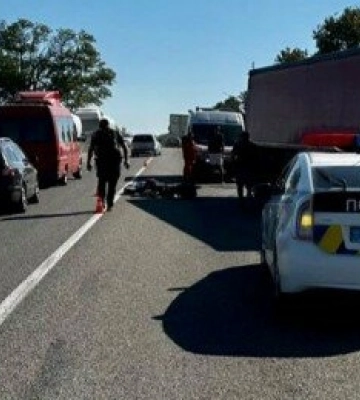 На трассе Одесса-Рени грузовик переехал насмерть велосипедиста