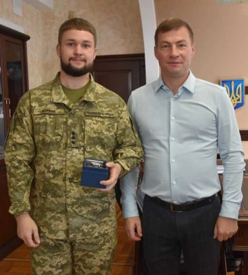 Карауш нагородив 22-річного штурмана авіації