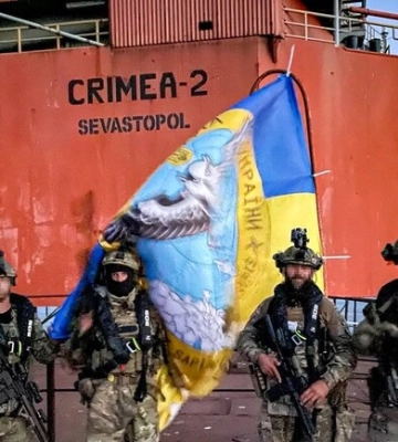 Українські військові повернули під контроль &quot;вишки Бойка&quot; у Чорному морі