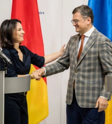 &quot;Решение за Берлином&quot;: Кулеба обсудил с Бербок предоставление Украине ракет Taurus