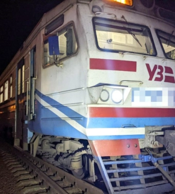 У Рівному потяг збив чоловіка