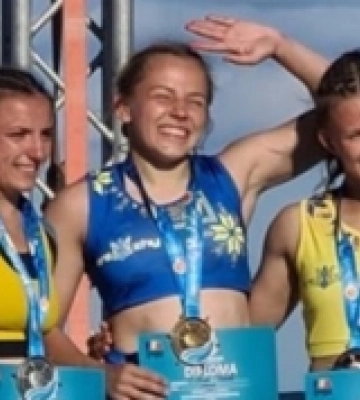 Спортсменка з Сарн перемогла на чемпіонаті світу з пляжної боротьби