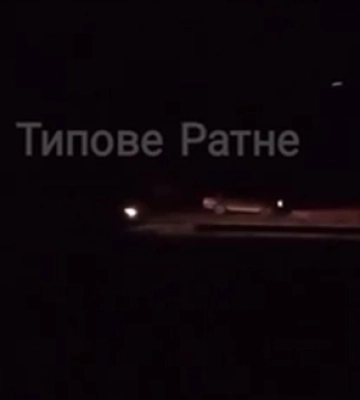 Нічні перегони: на Волині водій авто не впорався з керуванням і влетів у бордюр (відео)