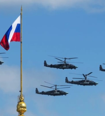 Взрывы в Крыму – россияне подняли в небо авиацию: подробности