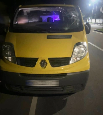 В Острозі мікроавтобус збив 19-річного юнака на електросамокаті: потерпілий - у комі