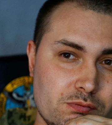 Перший у списку. Буданов подав документи на вступ до аспірантури Острозької академії на спеціальність Політологія