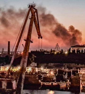 Появилось фото БДК &quot;Минск&quot; после ракетного удара Украины по оккупированному Севастополю