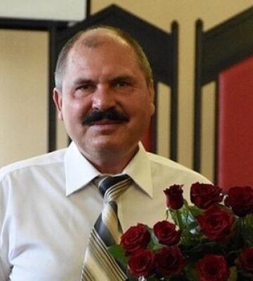 Суддя Маліченко, який побив колегу, жив у нарадчій кімнаті та брехав у деклараціях, пішов у відставку з пожиттєвим утриманням у 100&amp;hellip;