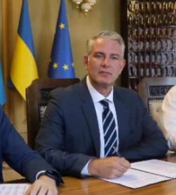 Студентів Львівського медуніверситету навчатимуть ідентифікувати тіла за ДНК
