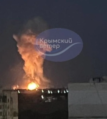 Загарбники знову перекрили рух на Кримському мосту, у Євпаторії лунають вибухи