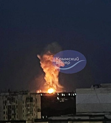 Крым атаковали беспилотниками: вблизи Евпатории раздались взрывы