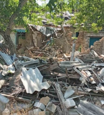 Окупанти вдарили по будинку на Херсонщині: загинув 6-річний хлопчик, його брат у лікарні. Фото