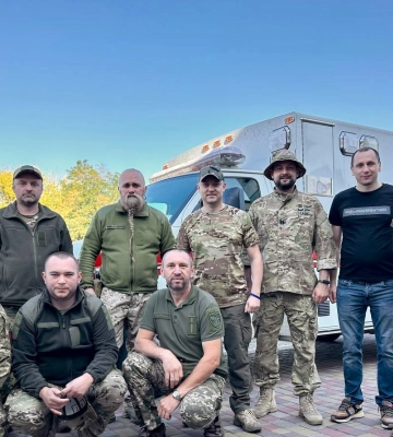 Третяк відвіз на фронт допомогу для військових