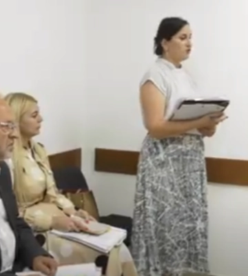 У Луцьку в ліцеї дівчинці відтяли частину пальця: дирекція вини не визнає (відео)