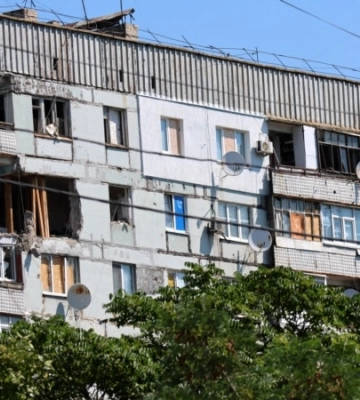 Влада Запоріжжя розповіла про перебіг відбудови у місті постраждалих від обстрілів РФ будинків