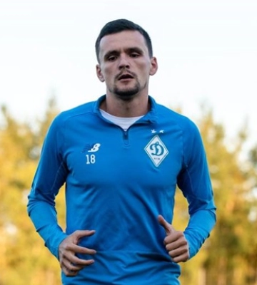 Хотел уйти, но меня не отпустили – игрок Динамо