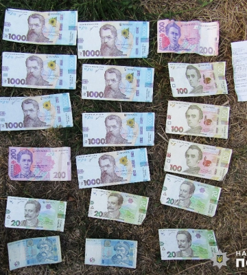 «Погостювали»: на Чуднівщині після застілля господар не дорахувався грошей