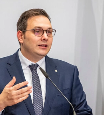 Глава МИД Чехии Липавский о переговорах с РФ: Если Украину заставят принять решение, которое она не примет, Запад потеряет ее