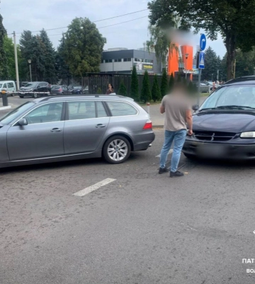 У Луцьку з одним автомобілем трапилося одразу дві ДТП