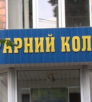 У Рівному за підозрою в отриманні хабаря затримали представника приймальної комісії