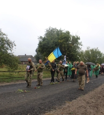 На Волині провели в останню дорогу Героя Івана Гайдучика 