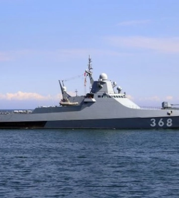 Хотят бороться с украинскими морскими дронами: оккупанты вывели в Черное море малый ракетный корабль
