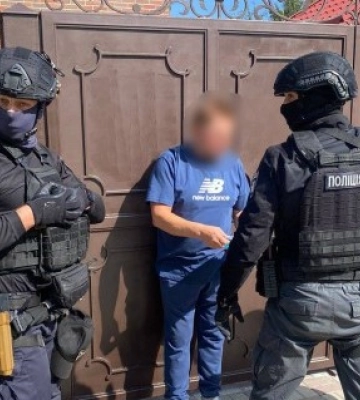Требовал $40 тыс. и угрожал расправой: в Харькове задержали вымогателя