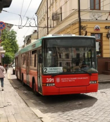 У Чернівцях запускають денний безлімітний квиток на весь комунальний транспорт