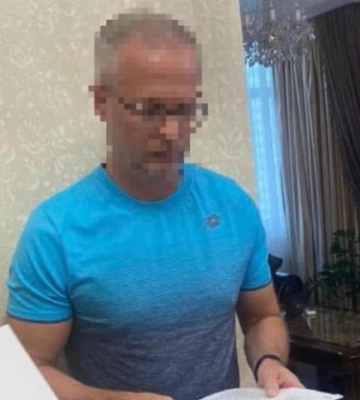 В Киеве директор роддома потратил на зарплаты для фиктивных работников 4,5 млн грн