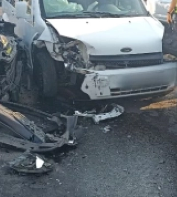 Ранкова аварія на вулиці Глушець: пошкоджень зазнали три автівки