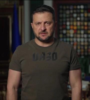 Зеленський подякував учасникам операції зі знищення російського комплексу ППО "Тріумф" у Криму