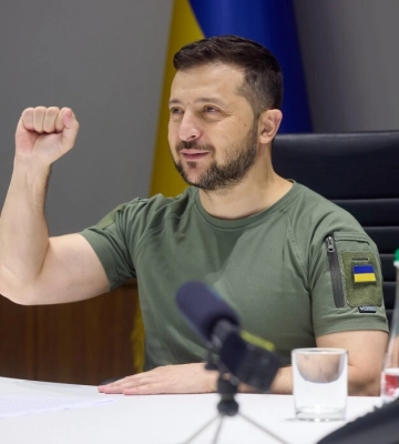 Зеленский поблагодарил СБУ и ВМС за «триумф» в оккупированном Крыму