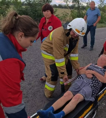 На Миколаївщині водійка злетіла з дороги - постраждала пасажирка