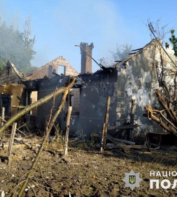 Російські війська за добу розбили 27 житлових будинків у Донецькій області