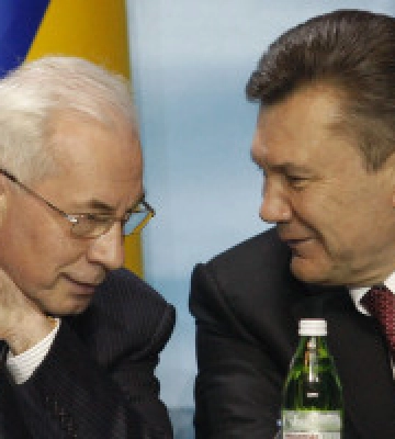 У справі щодо “Харківських угод” заочно судитимуть Януковича та Азарова