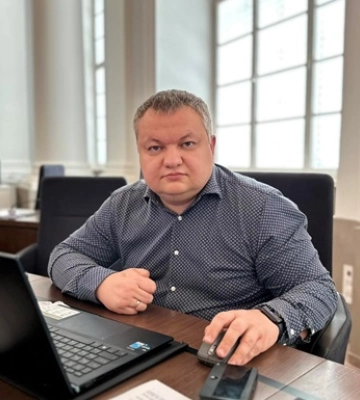 «Цинізм та відверта брехня». Депутат Львівської міськради заявив, що Садовий у березні відмовився віддати міські гроші на ЗСУ