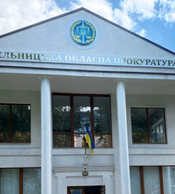 Директорку і лікарку приватної клініки взяли під домашній арешт