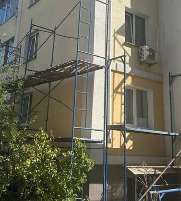 В Ирпень восстанавливают разрушенный оккупантами жилой дом: как он выглядит сегодня
